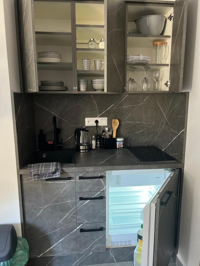Hobiti Apartman - Bilbo Černá v Pošumaví Exteriér fotografie